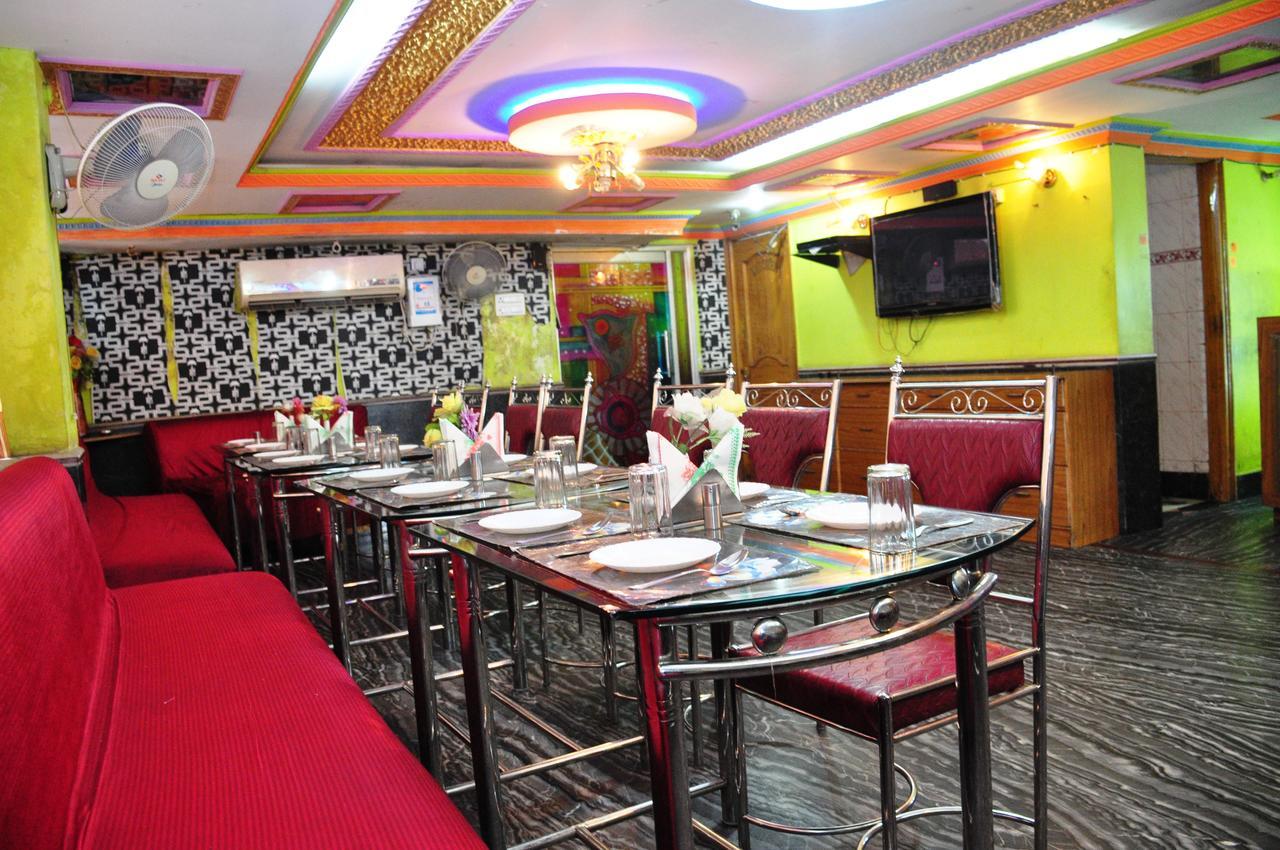 Hôtel Aastha à Rourkela Extérieur photo