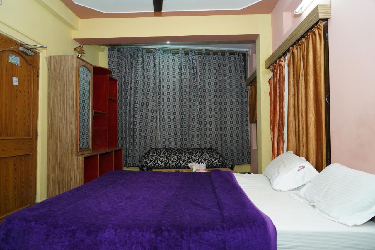 Hôtel Aastha à Rourkela Extérieur photo