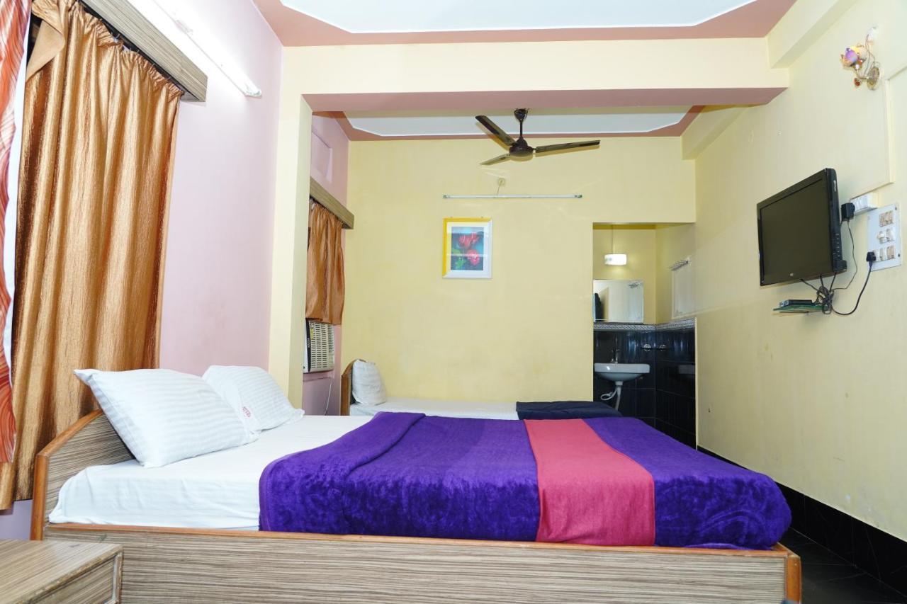 Hôtel Aastha à Rourkela Extérieur photo